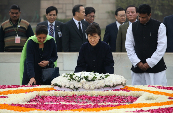 Paying Tribute at Raj Ghat, a Memorial to Mahatma Gandhi 