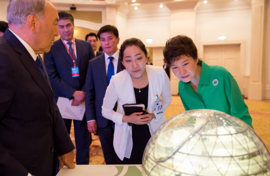 Briefing on Astana Expo