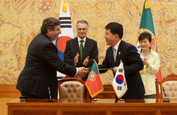 Korea-Portugal MOU Signing Ceremony