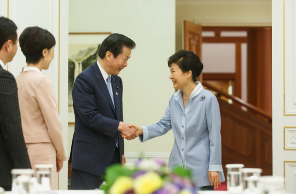 Meeting with Japanese Komeito Party Chief Representative Natsuo Yamaguchi