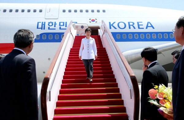 Arrival in China 