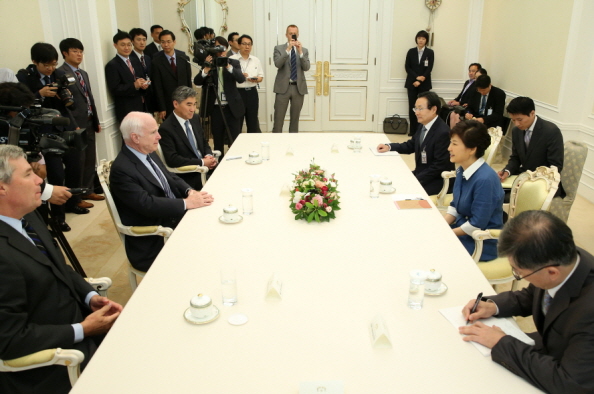 Meeting with U.S. Senators John McCain and Sheldon Whitehouse