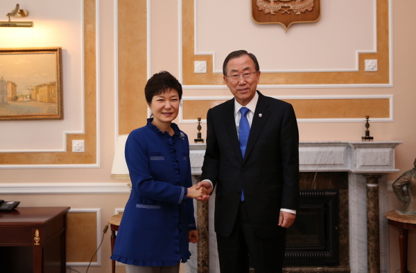 Meeting with UN Secretary-General 