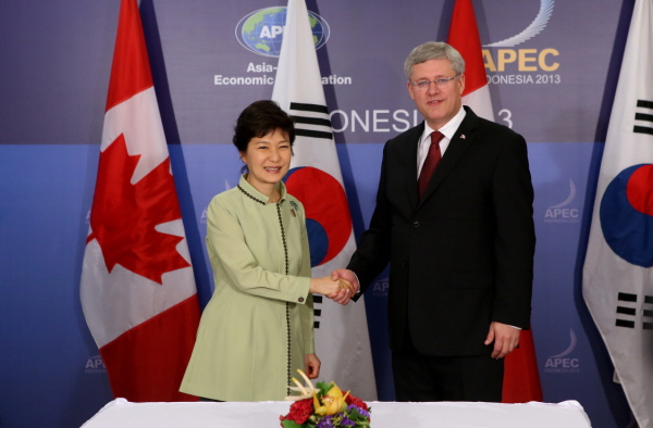 Korea-Canada Summit on the sidelines of the APEC Economic Leaders Meeting